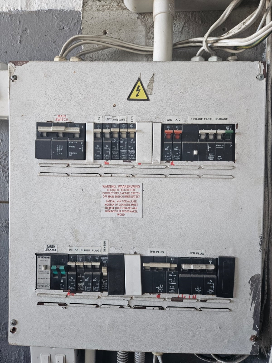 To Let commercial Property for Rent in Everite Industria Western Cape